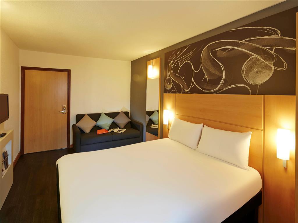 Hotel Ibis Reading Centre Exterior foto