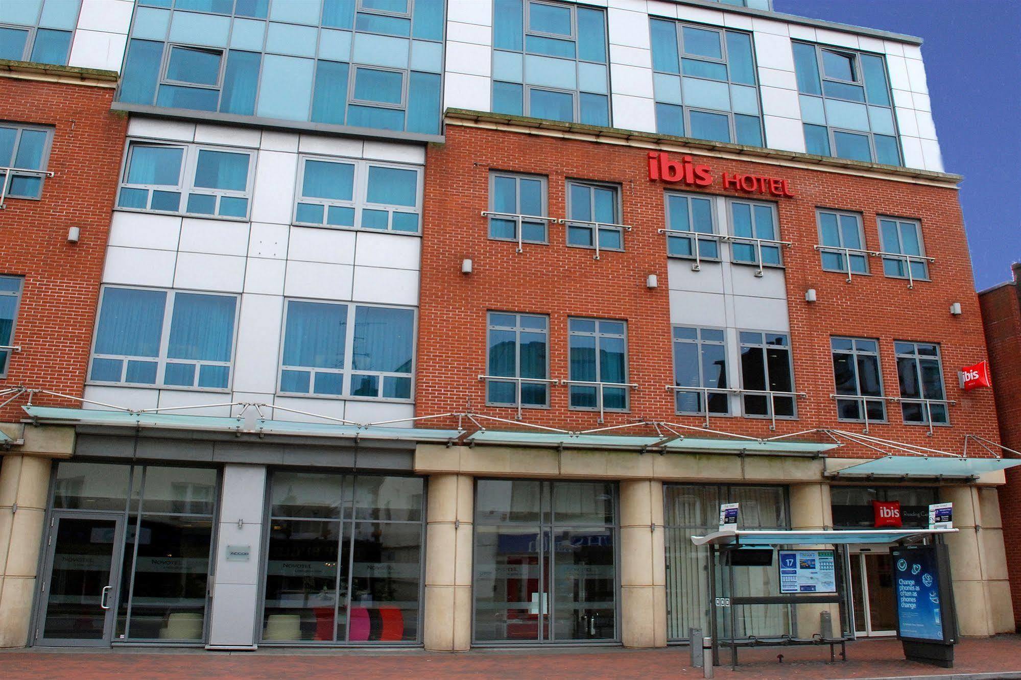 Hotel Ibis Reading Centre Exterior foto